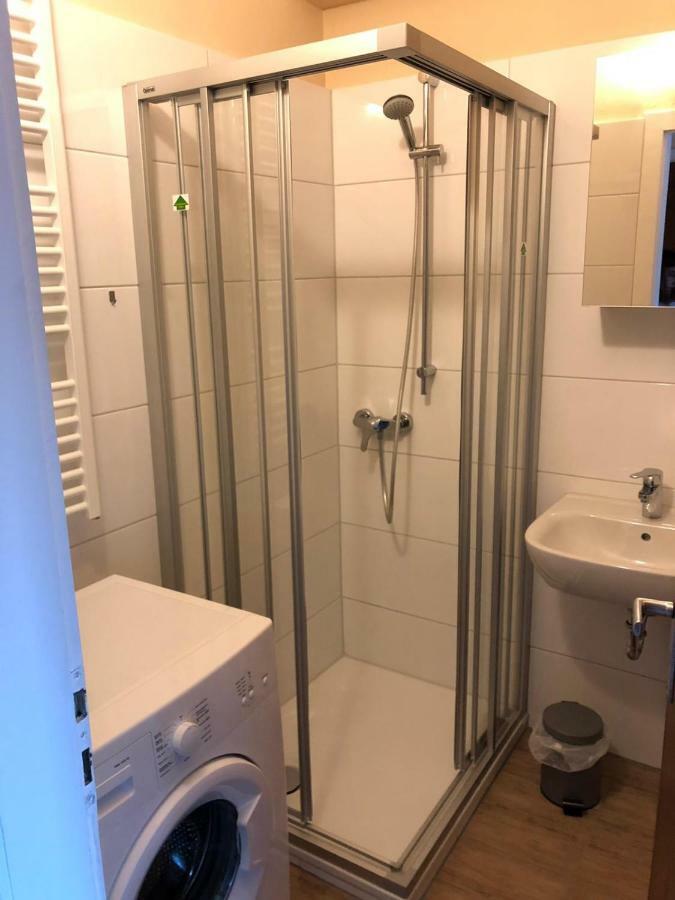 Top Appartement, Mit Messe Und Flughafen Nahe Düsseldorf Esterno foto